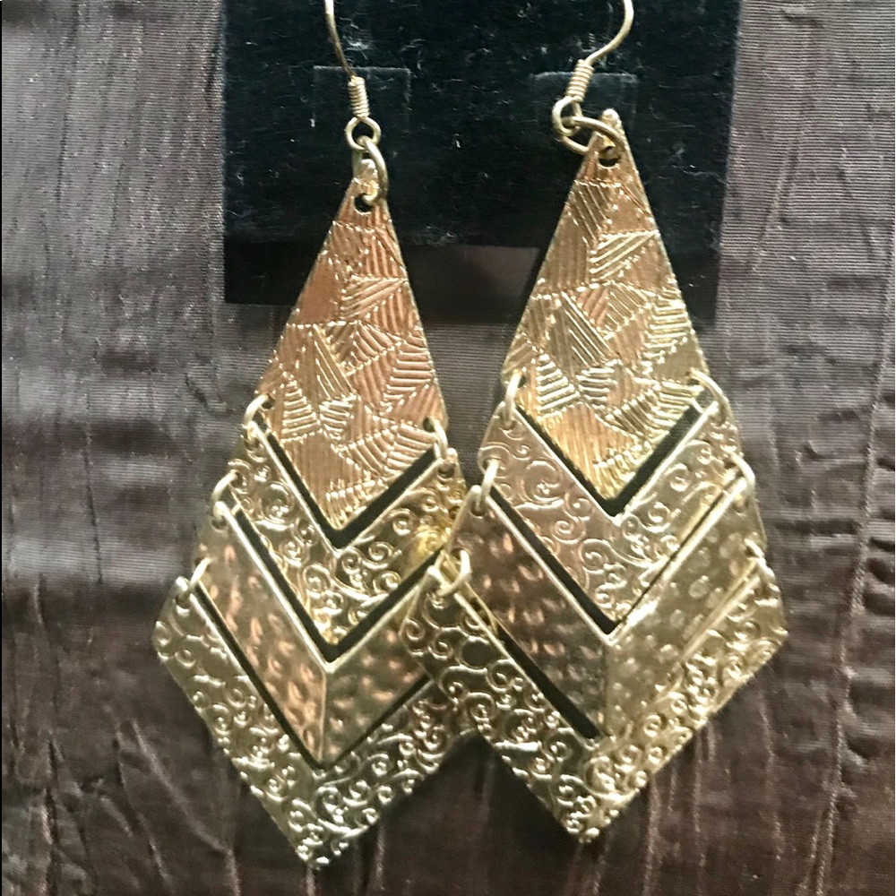 NEW: Earrings Gold Tone 4” Bright & Shiny - Picture 2 of 6
